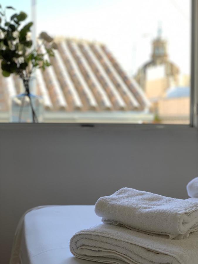 Ferienwohnung Stunning Attic With Private Terrace And Parking Optional Sevilla Exterior foto